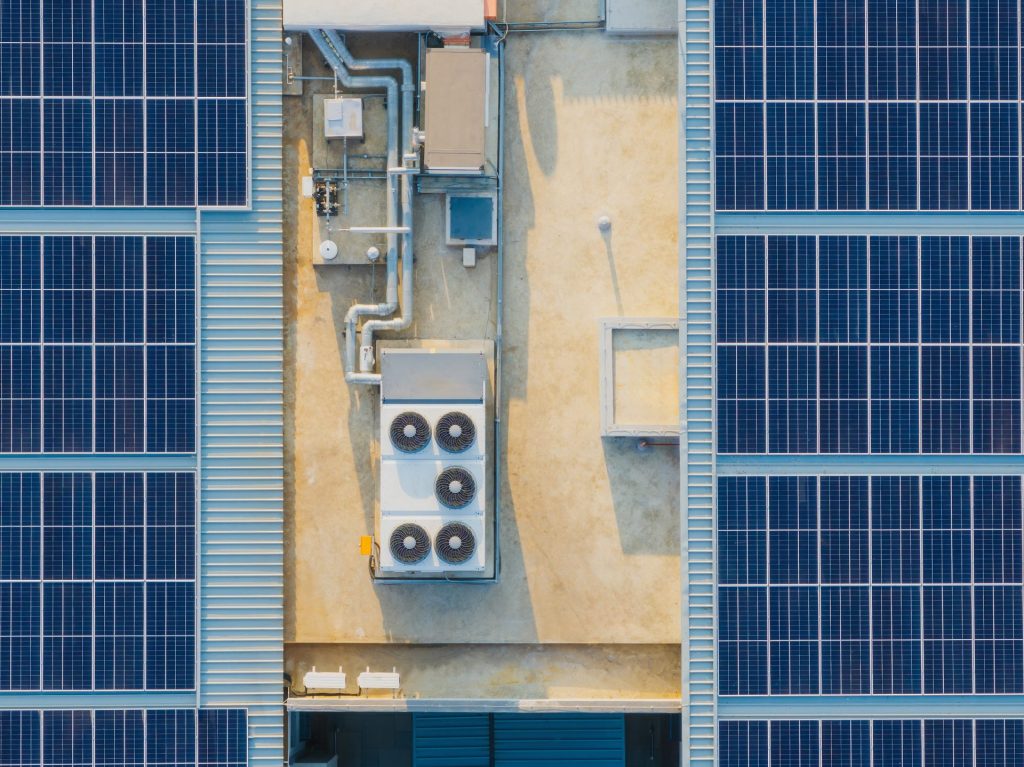 Image: Getty, poco_bw