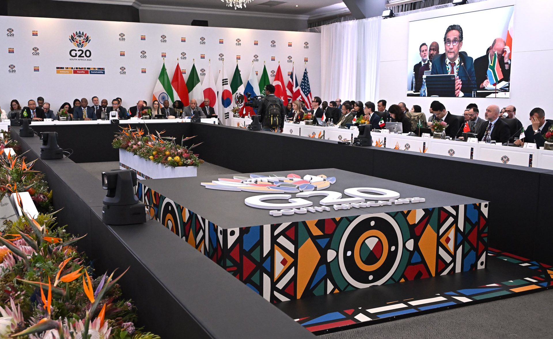 South Africa’s Foreign Policy in an Era of Global Fragmentation: Trade, Geopolitics and International Law
