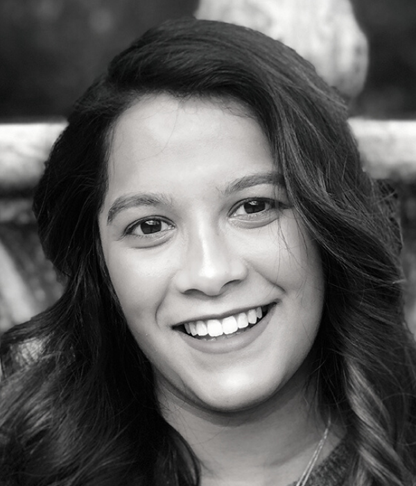 Aaliyah black and white