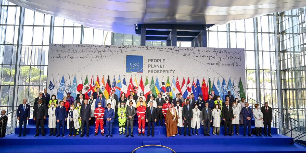 Italian Prime Minister Mario Draghi and other world leaders pose for the family photo on the first day of the Rome G20 Summit in Rome, Italy. Image: Getty, AM Pool