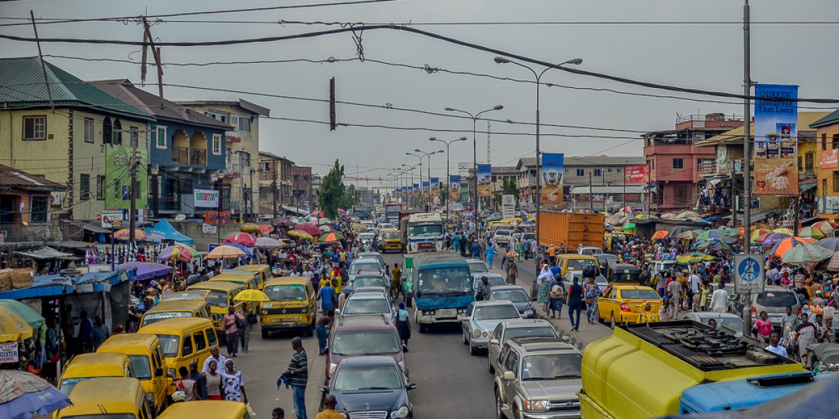 WikimediaCommons_A_road_in_Mushin,_Lagos Image: Wikimedia Commons, Kaizenify