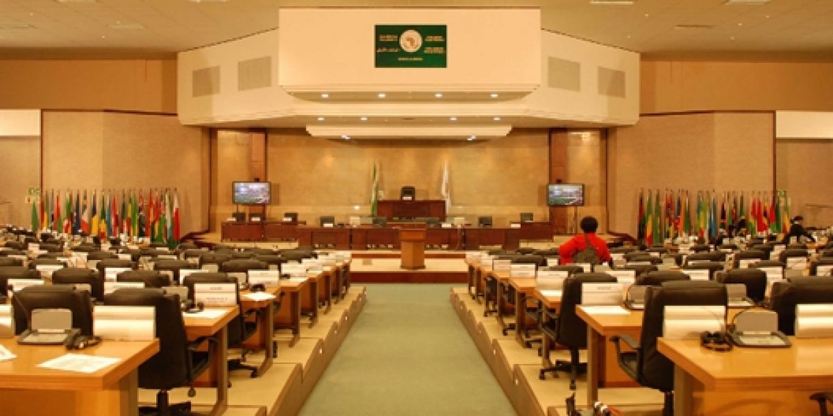 Photo © PAP/http://www.pan-africanparliament.org Photo © PAP/http://www.pan-africanparliament.org